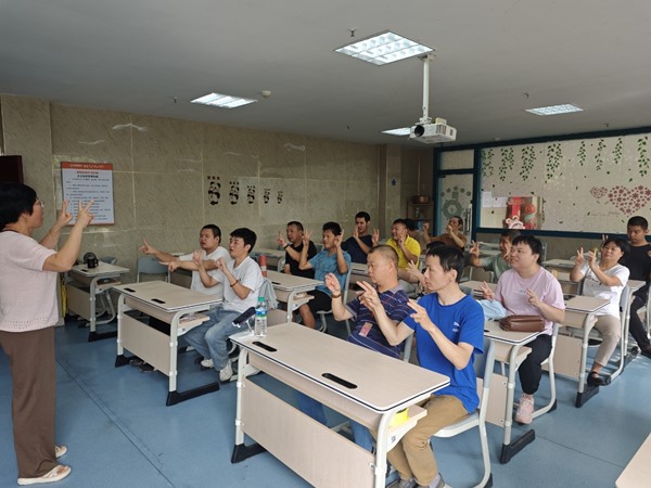 1761008713597424.jpg 1f363144aa51cad4b6ca4e376248a9a7.jpg